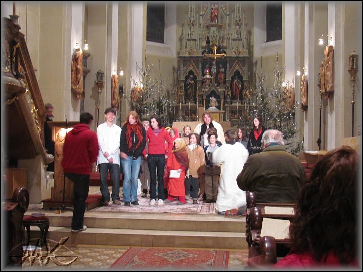 připojuje se schola