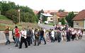  ulicí Na vyhlídce jdeme k farnímu kostelu