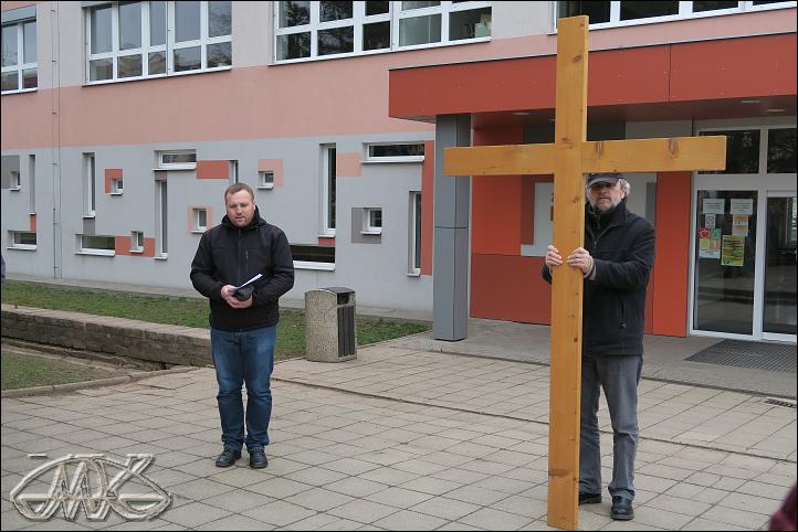 prosíme za žáky i učitele, aby vzdělání se stalo hodnotou, která přibližuje k Bohu