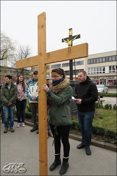 6. zastavení - prosíme za ty, kteří o nás rozhodují