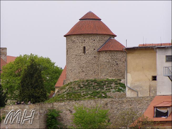 Je odtud výhled třeba na rotundu svaté Kateřiny