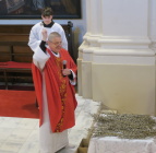 ještě pokropit všechny, co jsou v kostele