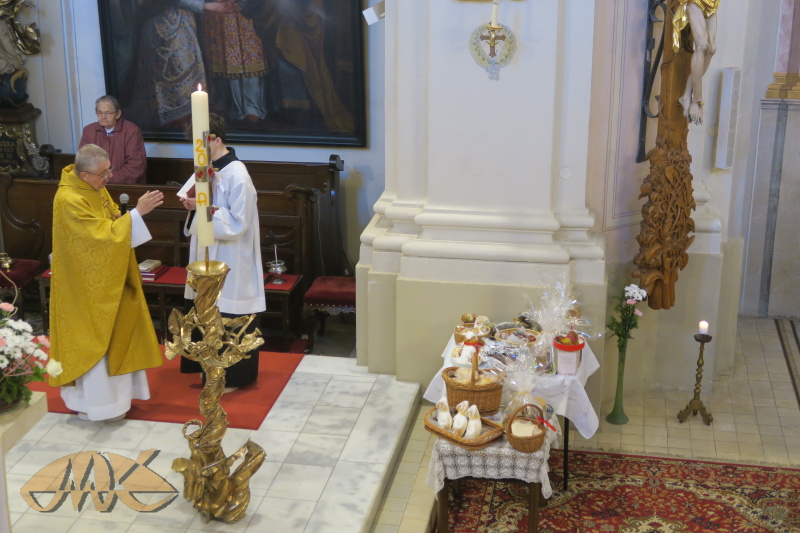 pokrmy jsou požehnány