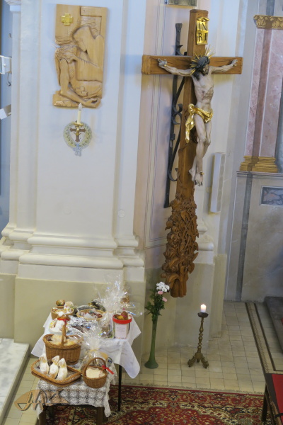 ...a požehnej, Pane, také všem, kteří je budou společně jíst...